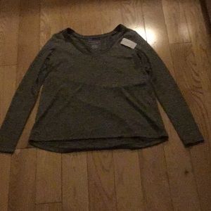 Gray long shirts v-neck